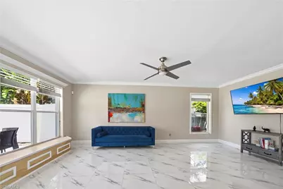 13225 Hampton Park Ct, Fort Myers, FL 33913 - Photo 11