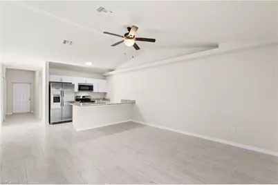 1045/1047 SE 11th Ter, Cape Coral, FL 33990 - Photo 7