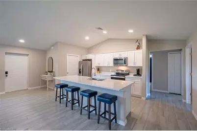 8152 Pelican Rd, Fort Myers, FL 33967 - Photo 9