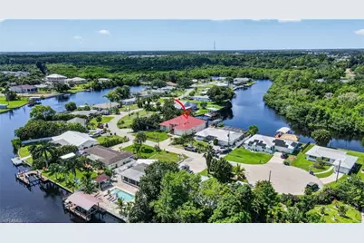 1298 Thompson St, North Fort Myers, FL 33903 - Photo 47