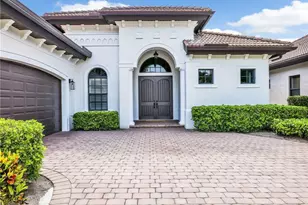 7660 Cottesmore Dr, Naples, FL 34113 - Photo 3