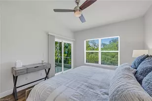347 Emerald Bay Cir, Naples, FL 34110 - Photo 11