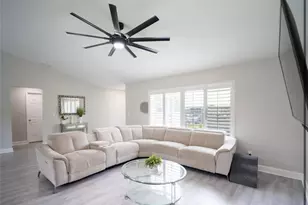 3470 White Blvd, Naples, FL 34117 - Photo 7