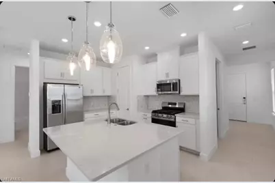 26924 Lark Ct, Punta Gorda, FL 33955 - Photo 3