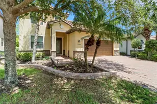 11295 Red Bluff Ln, Fort Myers, FL 33912 - Photo 3