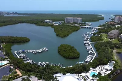 680 Wiggins Lake Dr #202, Naples, FL 34110 - Photo 27