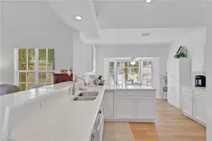 680 Wiggins Lake Dr, Naples, FL 34110 - Photo 7