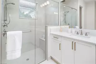 2738 Ridgecrest Pl, Naples, FL 34112 - Photo 11