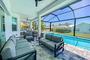 554 N Barfield Dr, Marco Island, FL 34145 - Photo 37