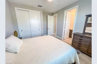 554 N Barfield Dr, Marco Island, FL 34145 - Photo 27