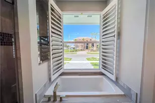 554 N Barfield Dr, Marco Island, FL 34145 - Photo 19