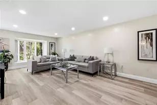 428 Meadowlark Ln, Naples, FL 34105 - Photo 3