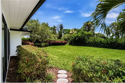 664 Pompano Dr, Naples, FL 34110 - Photo 41