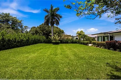 664 Pompano Dr, Naples, FL 34110 - Photo 43