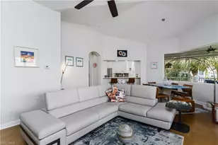 3295 Twilight Ln, Naples, FL 34109 - Photo 11