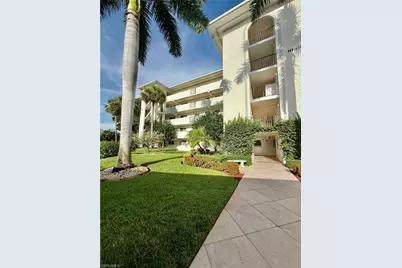 1 High Point Cir W #303, Naples, FL 34103 - Photo 27
