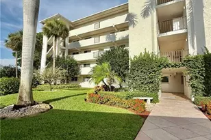 1 High Point Cir W, Naples, FL 34103 - Photo 27