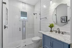 5737 Hidden Oaks Ln, Naples, FL 34119 - Photo 43