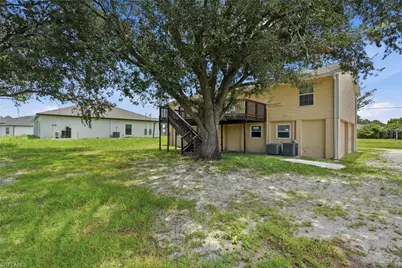 2216 Leda Ave S, Lehigh Acres, FL 33973 - Photo 35