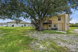 2216 Leda Ave S, Lehigh Acres, FL 33973 - Photo 35