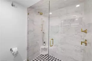 4041 Gulf Shore Blvd N, Naples, FL 34103 - Photo 15