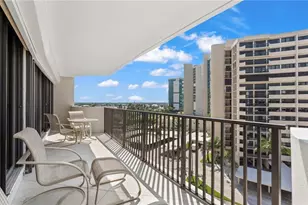 4005 Gulf Shore Blvd N, Naples, FL 34103 - Photo 3
