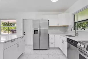 1196 Pine Lake Dr, Cape Coral, FL 33909 - Photo 11