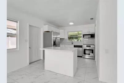 1196 Pine Lake Dr, Cape Coral, FL 33909 - Photo 9