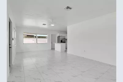 1196 Pine Lake Dr, Cape Coral, FL 33909 - Photo 5