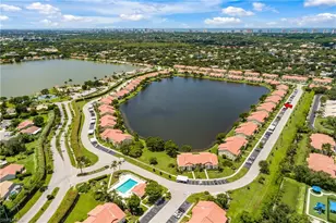 7754 Emerald Cir, Naples, FL 34109 - Photo 3
