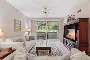 2245 Hidden Lake Dr, Naples, FL 34112 - Photo 5