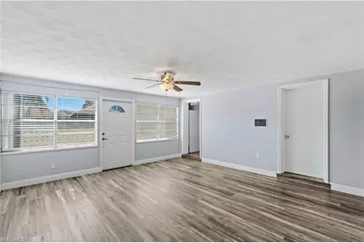 4220 Deleon St, Fort Myers, FL 33901 - Photo 7