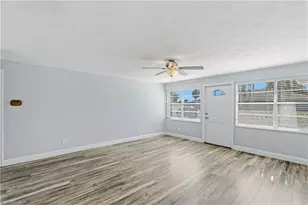 4220 Deleon St, Fort Myers, FL 33901 - Photo 21