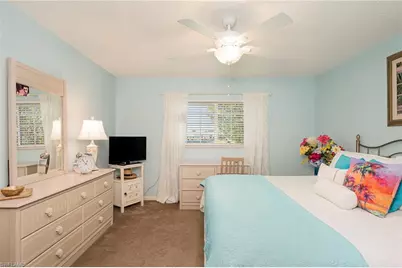 6916 Winkler Rd, Fort Myers, FL 33919 - Photo 15