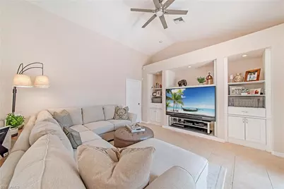 1032 Tivoli Ln, Naples, FL 34104 - Photo 1