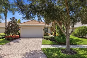 8433 Karina Ct, Naples, FL 34114 - Photo 29