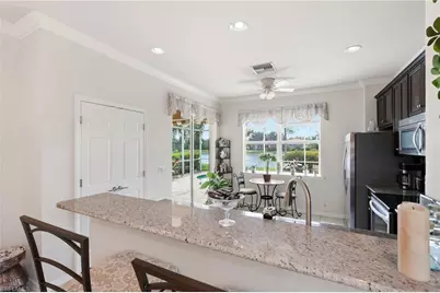 8433 Karina Ct, Naples, FL 34114 - Photo 15