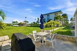 305 Goodlette-Frank Rd S, Naples, FL 34102 - Photo 29