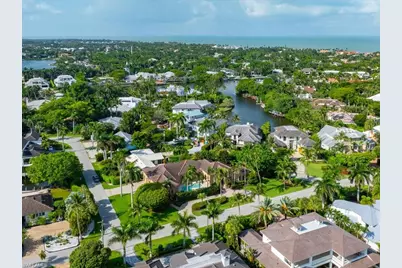 550 21st Ave S, Naples, FL 34102 - Photo 43
