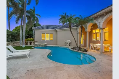 550 21st Ave S, Naples, FL 34102 - Photo 9