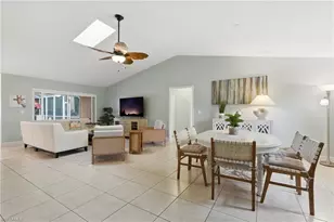 2548 River Reach Dr, Naples, FL 34104 - Photo 7
