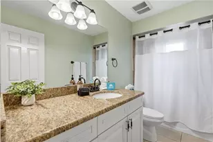 2548 River Reach Dr, Naples, FL 34104 - Photo 19