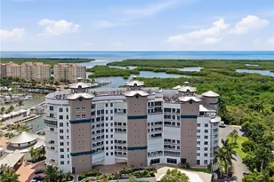 13675 Vanderbilt Dr, Naples, FL 34110 - Photo 35