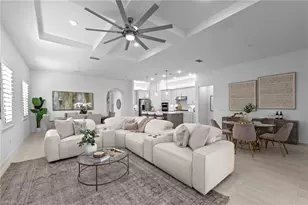 19640 Aqua View Ln, Fort Myers, FL 33913 - Photo 3