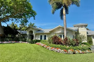 675 Murex Dr, Naples, FL 34102 - Photo 3