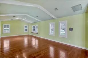 675 Murex Dr, Naples, FL 34102 - Photo 11