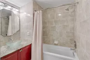 675 Murex Dr, Naples, FL 34102 - Photo 29
