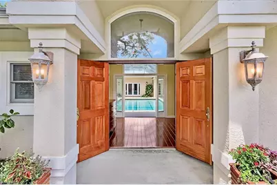 675 Murex Dr, Naples, FL 34102 - Photo 5