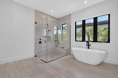 16696 Lucarno Way, Naples, FL 34110 - Photo 17