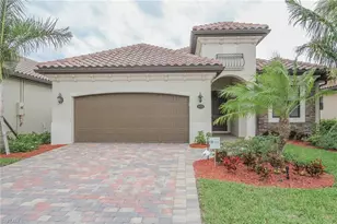 3122 Aviamar Cir, Naples, FL 34114 - Photo 1